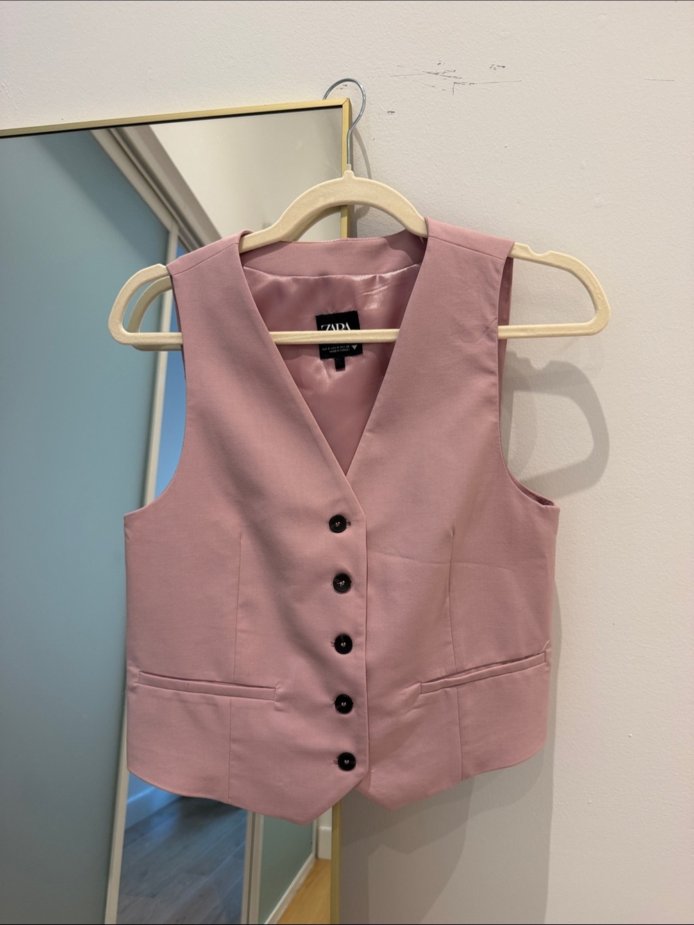 Zara Pink Sleeveless Tailored Button Vest